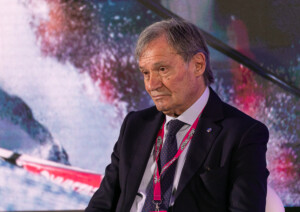 milan cortina roda porte drapeau goggia et brignone le meritent