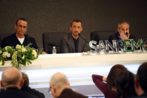 sanremo conti officialise nicola savino pour le dopofestival