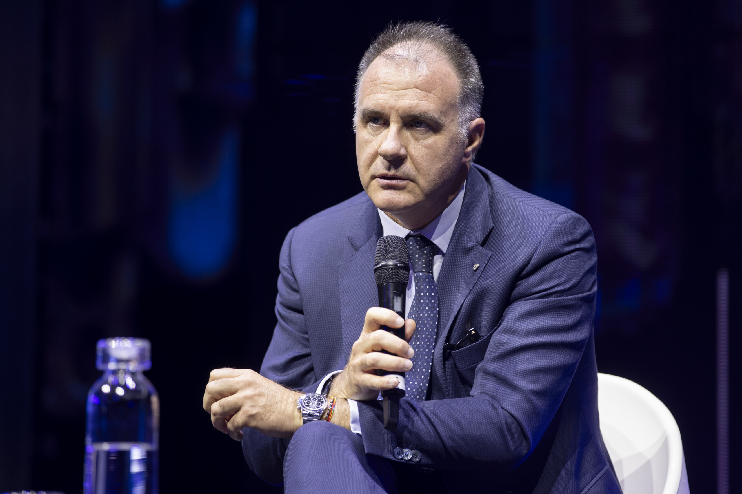 Manœuvre, Orsini : « Il faut un plan industriel avec une vision à trois ans » 1 manoeuvre orsini il faut un plan industriel avec une vision a trois ans scaled
