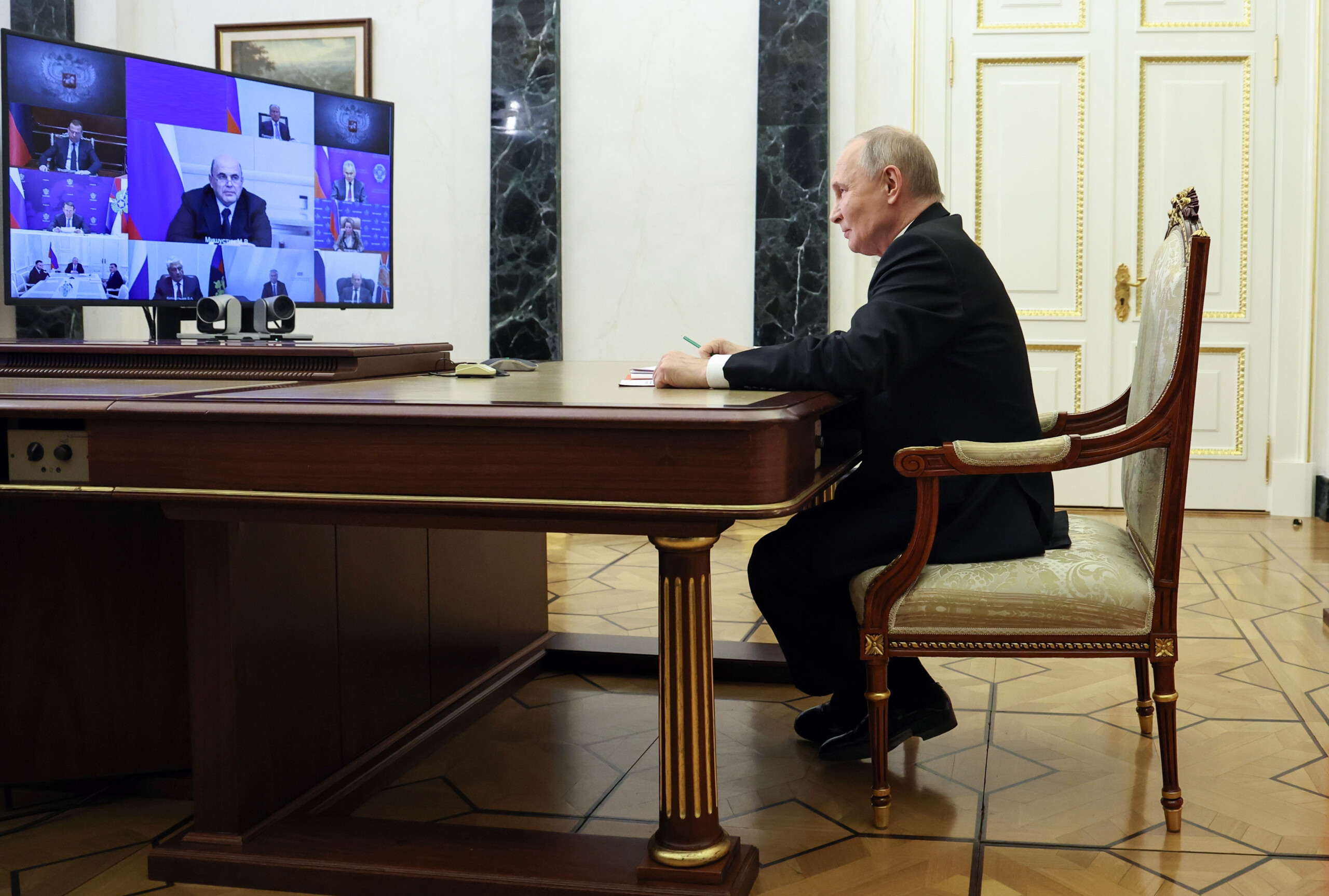 russie lancement du sous marin khabarovsk capable de transporter le poseidon scaled