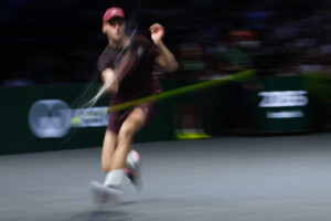 tennis atp paris sinner domine zverev et senvole pour la finale