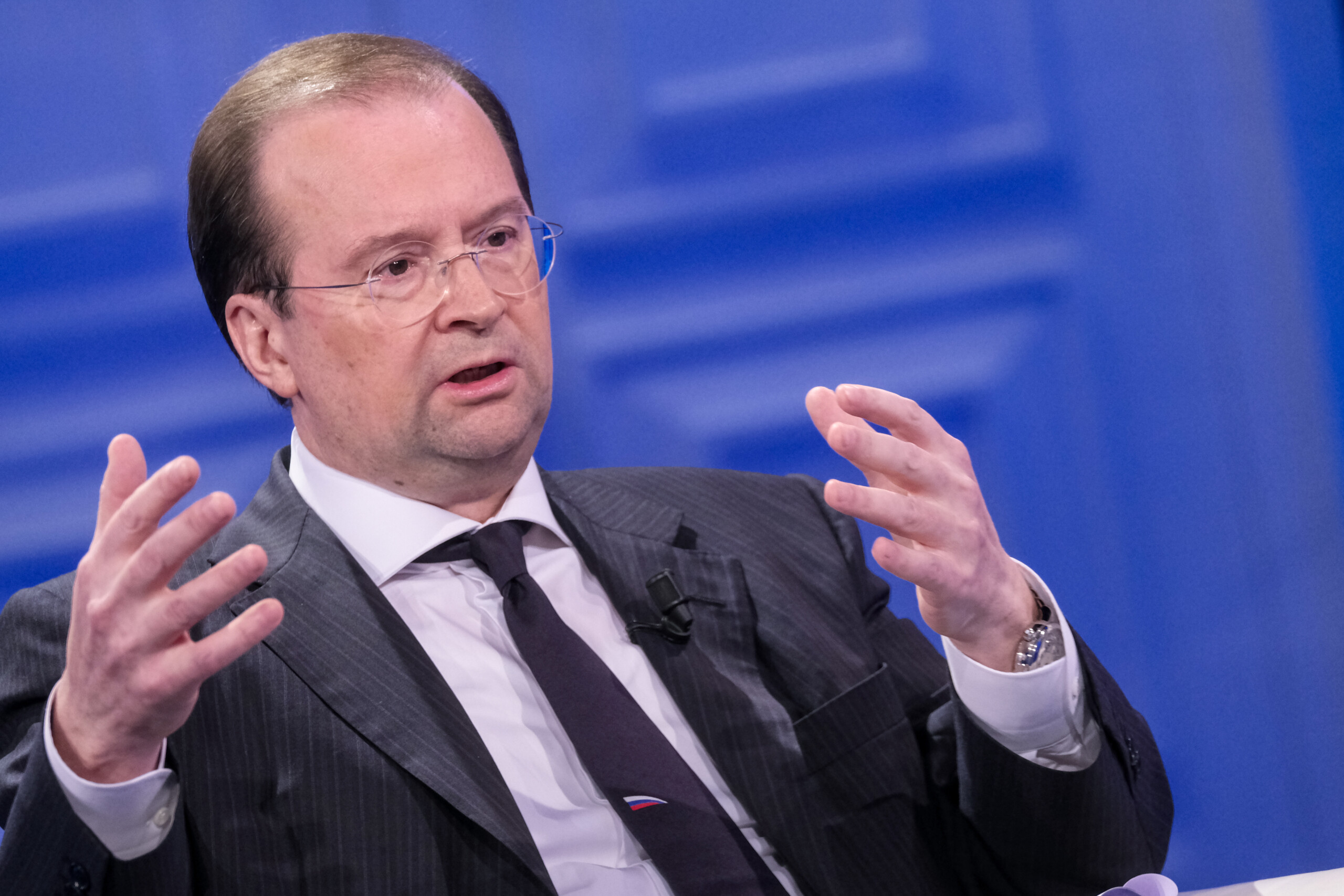 effondrement de la torre dei conti aux forums imperiaux le ministere italien des affaires etrangeres convoque lambassadeur russe apres les declarations de zakharova scaled