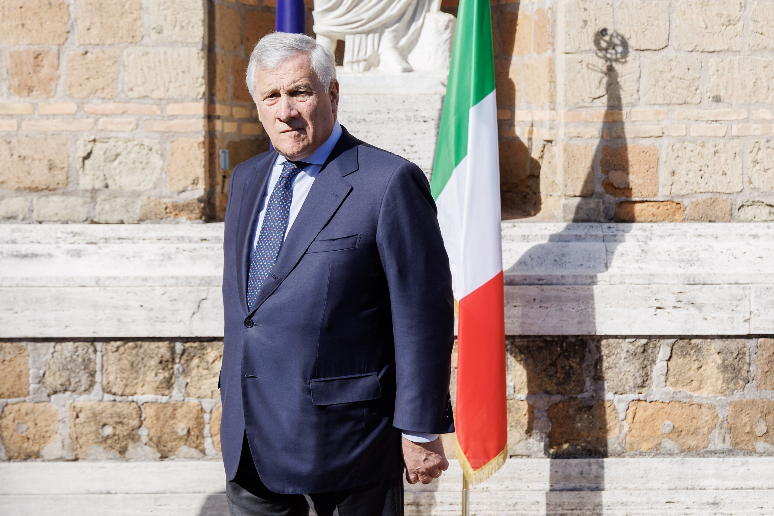 Effondrement de la Torre dei Conti aux Forums impériaux, Tajani : « Zakharova est inacceptable, il est honteux de spéculer sur un malheur » 1 effondrement de la torre dei conti aux forums imperiaux tajani zakharova est inacceptable il est honteux de speculer sur un malheur scaled