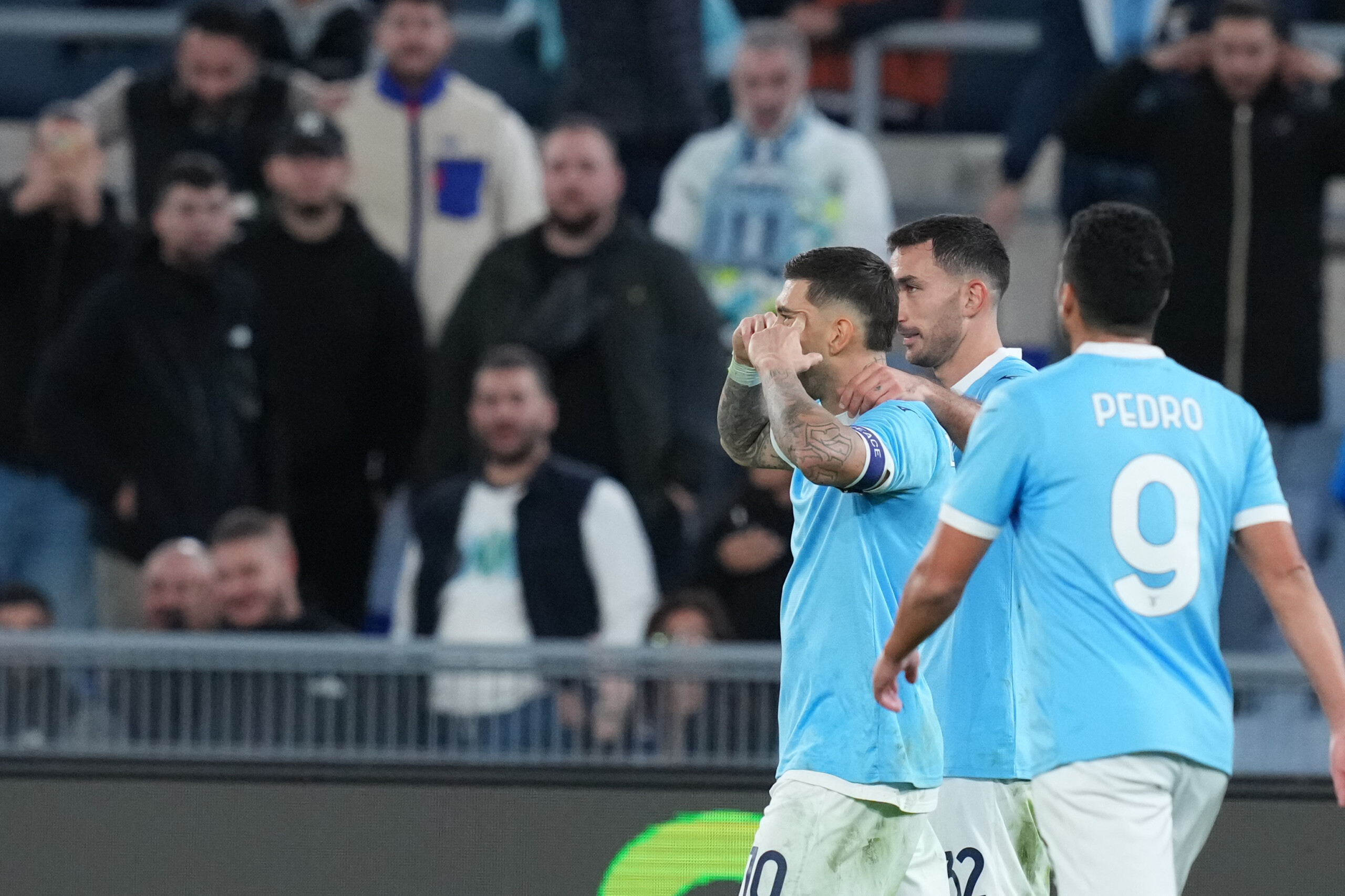 Football, Lazio-Cagliari 2-0 : décidés par Isaksen et Zaccagni 1 football lazio cagliari 2 0 decides par isaksen et zaccagni scaled