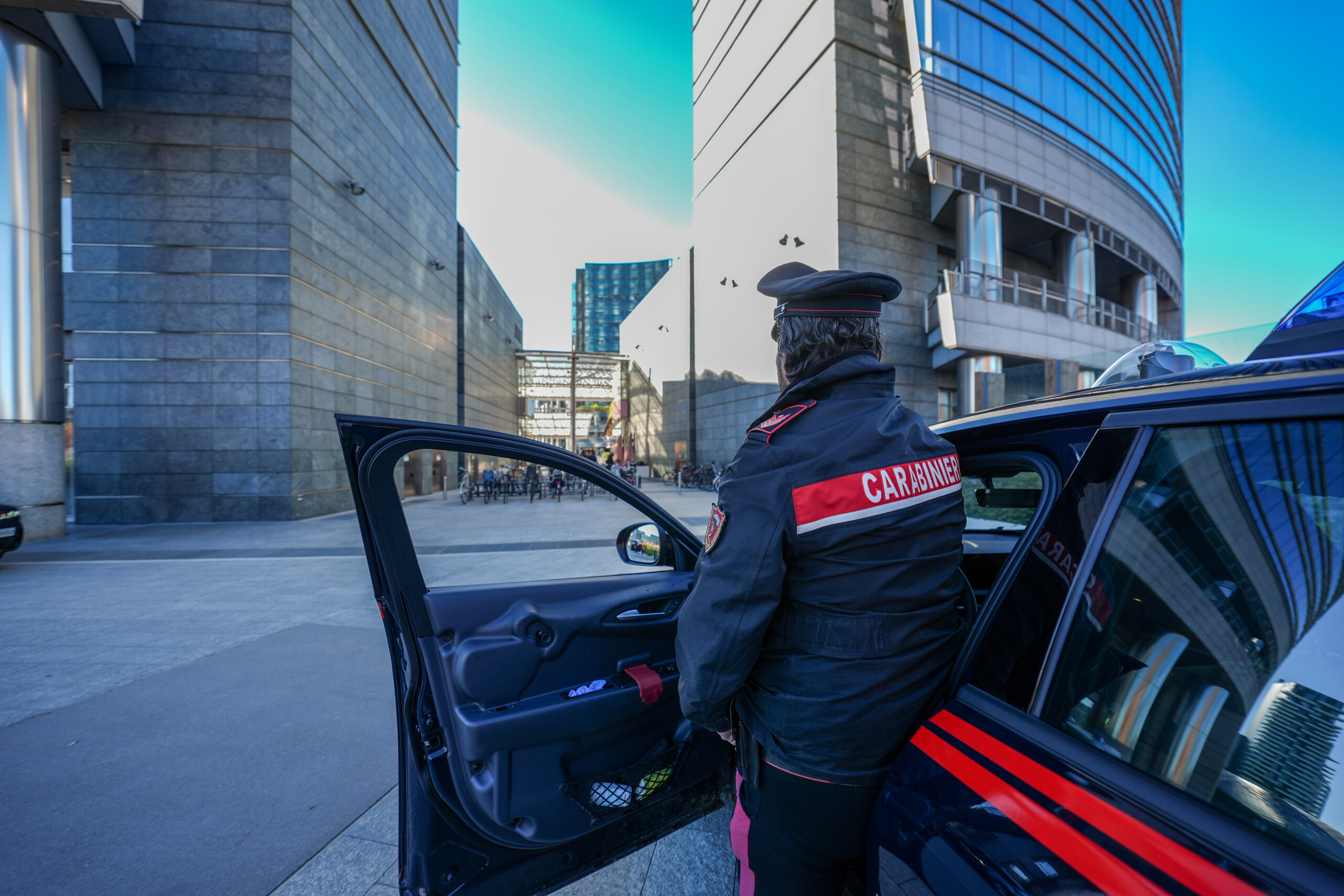 Milan : une femme de 43 ans poignardée, un homme de 59 ans avoue l'agression 1 milan une femme de 43 ans poignardee un homme de 59 ans avoue lagression scaled