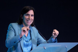 etats unis schlein a new york la gauche revient au pouvoir grace a des discours et des programmes clairs