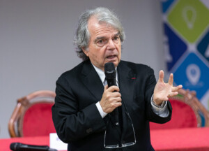 cnel brunetta je revoque la decision sur les salaires par sens des responsabilites