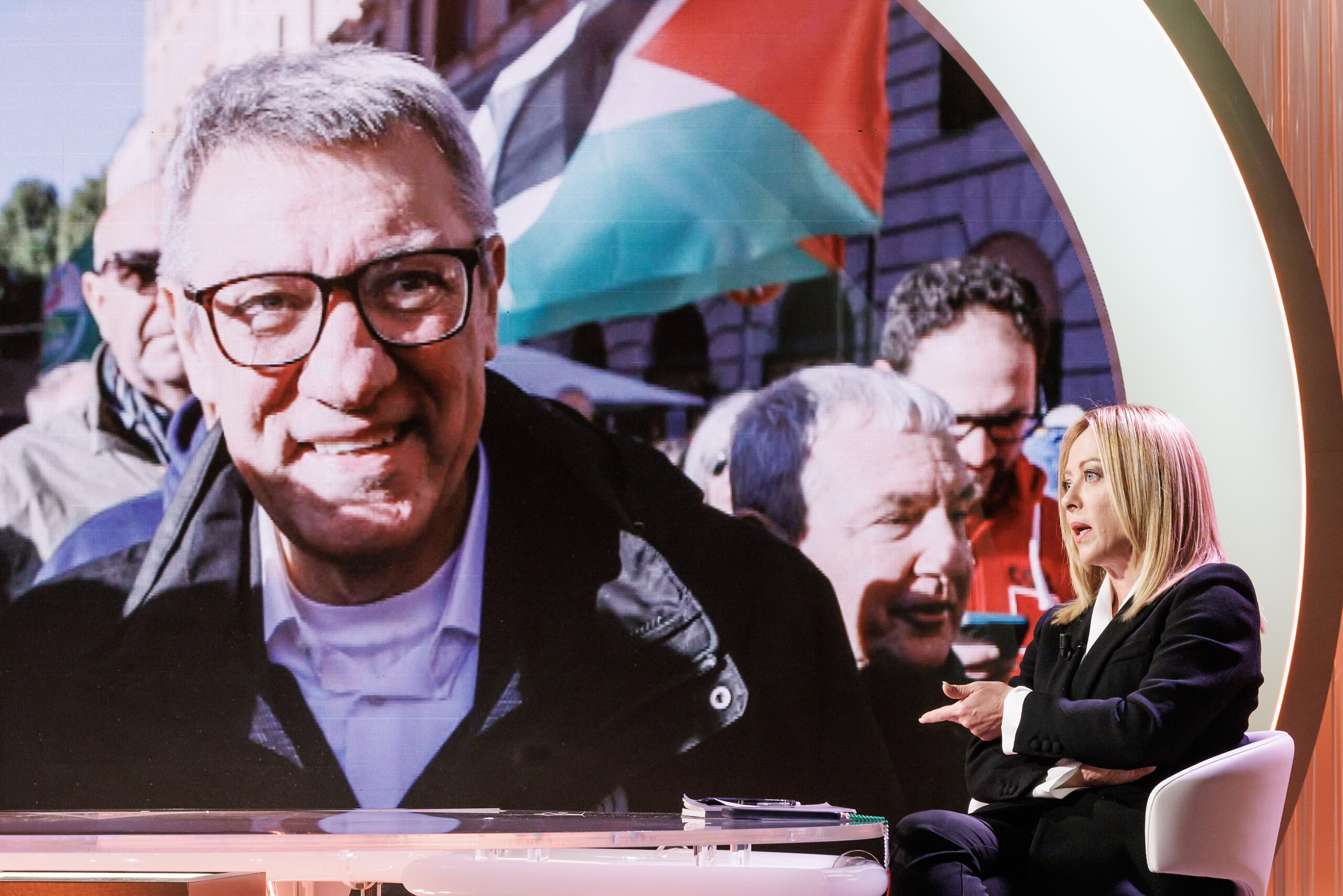 Manœuvre, Meloni pique la CGIL : "Qui sait quel jour tombera la grève générale" 1 manoeuvre meloni pique la cgil qui sait quel jour tombera la greve generale scaled