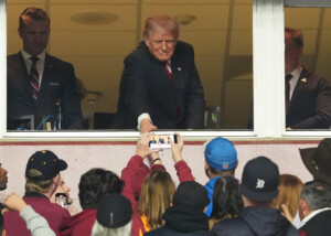 football trump assiste a un match de la nfl premier president a le faire depuis jimmy carter