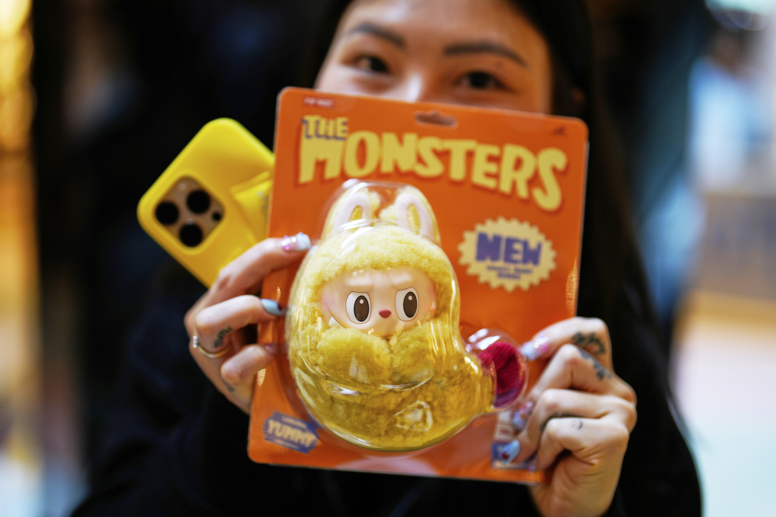 palerme saisie massive de plus de 10 000 fausses figurines labubu scaled