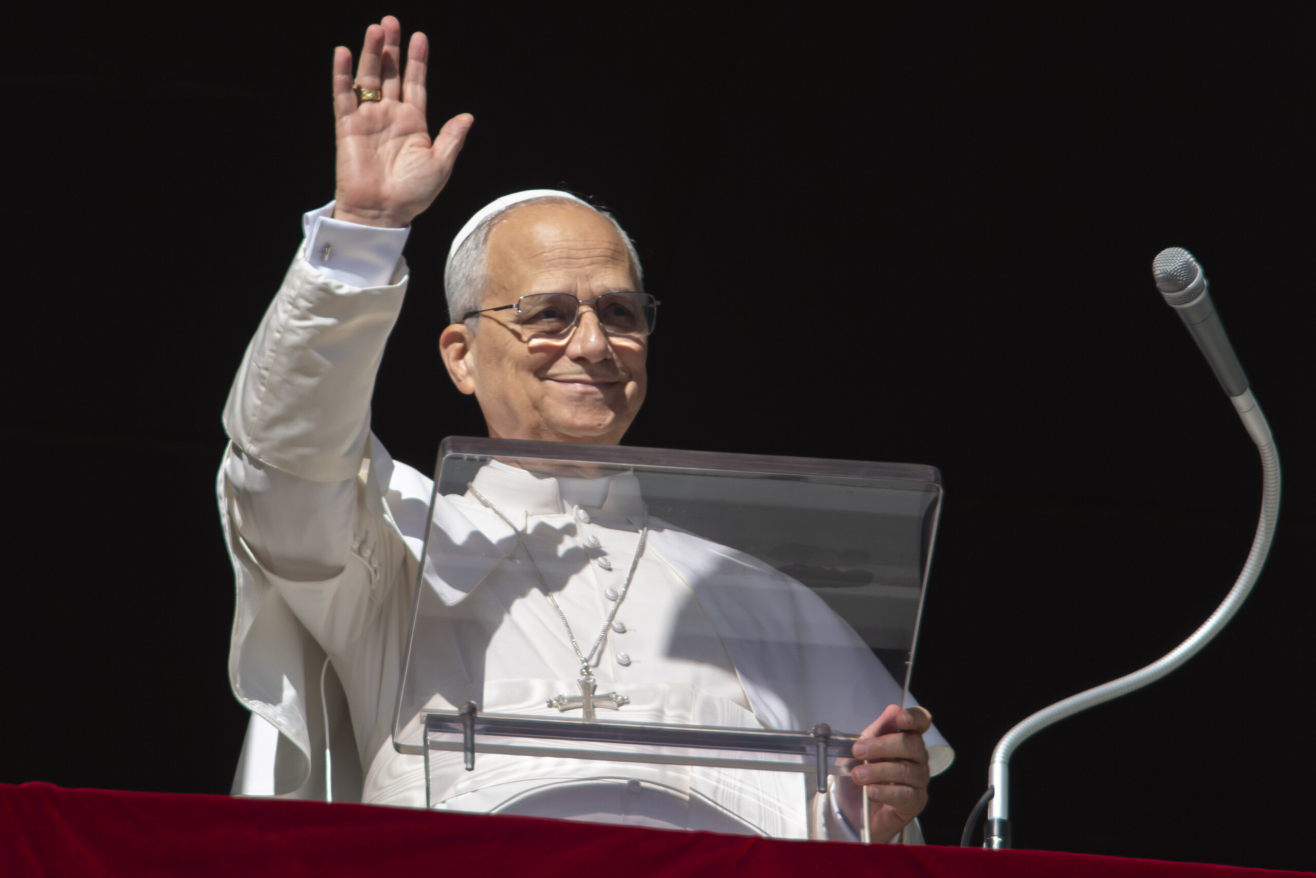 Le pape déjeune dimanche avec 1 300 personnes démunies au Vatican 1 le pape dejeune dimanche avec 1 300 personnes demunies au vatican scaled