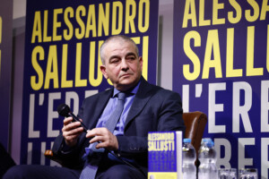 gouvernement fazzolari fdi et p chigi nont jamais doute de la loyaute institutionnelle de mattarella