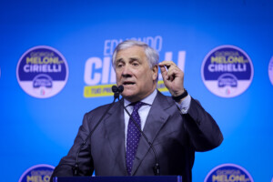 italophonie tajani litalien est la langue de la paix