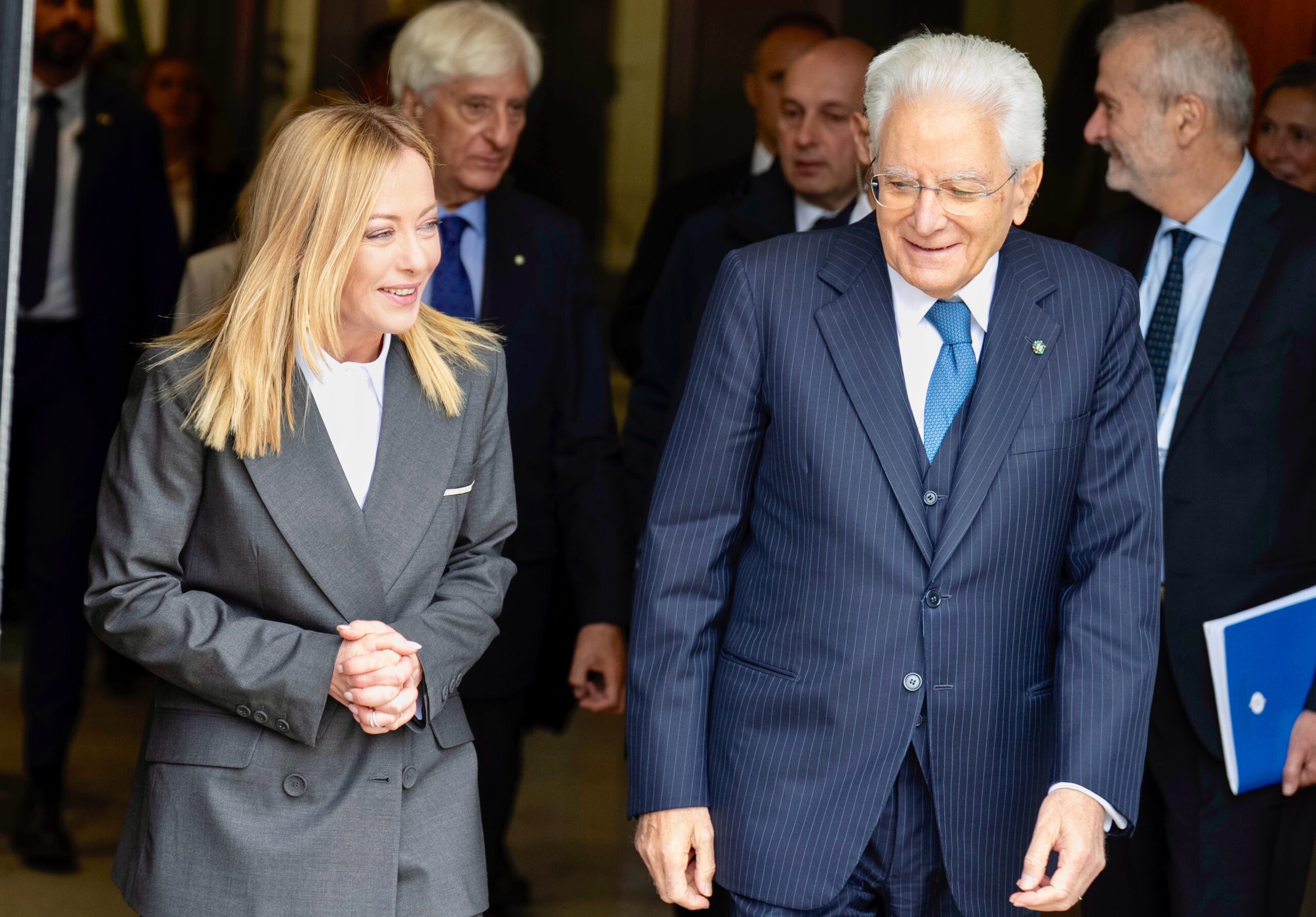 Gouvernement, sources du Palazzo Chigi : « Pour Meloni, il n’y a aucun affrontement institutionnel avec le Colle » 1 gouvernement sources du palazzo chigi pour meloni il ny a aucun affrontement institutionnel avec le colle scaled