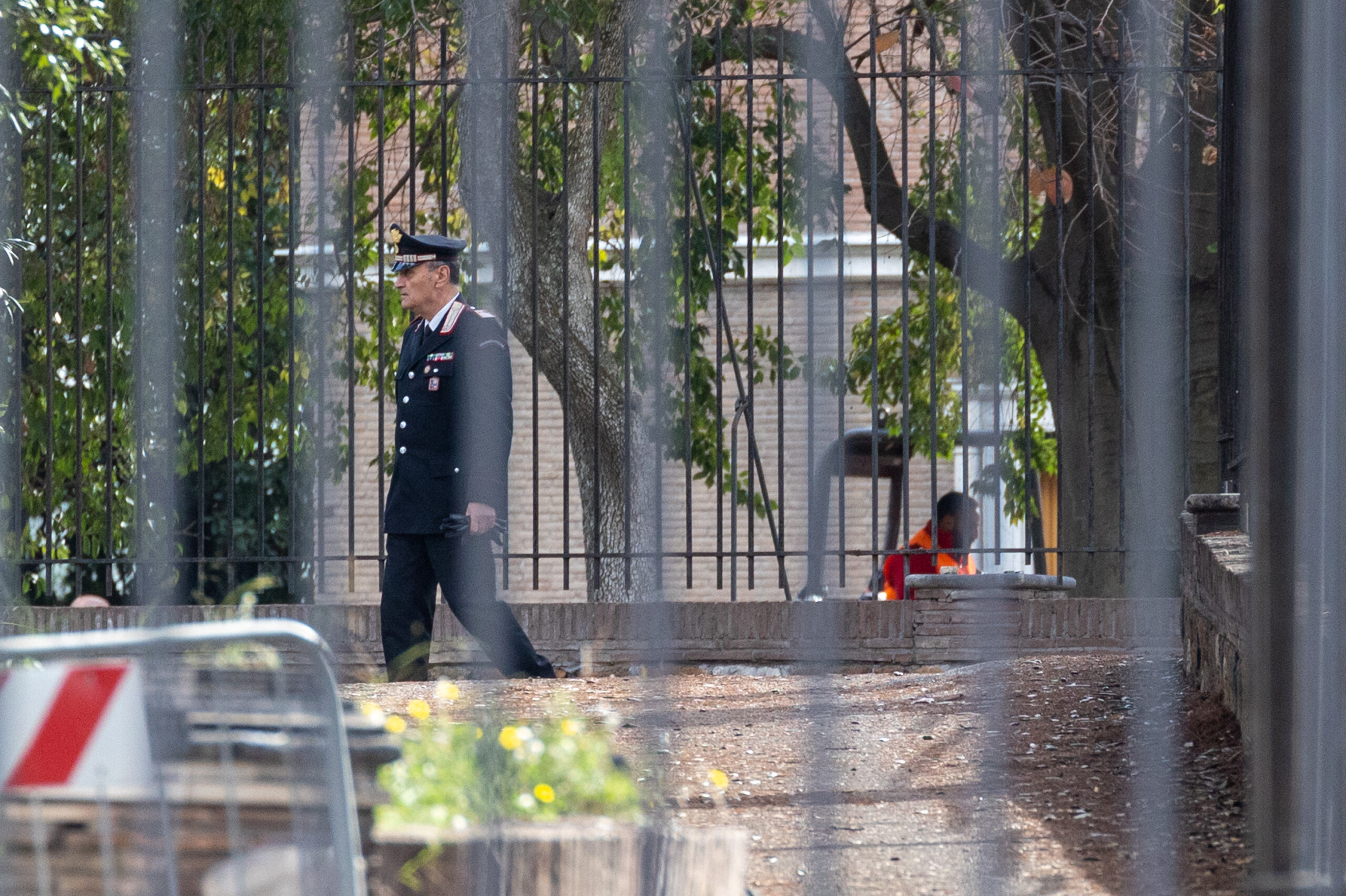 Rome, tunnel et trappe d’accès découverts sous la Casa del Jazz 1 rome tunnel et trappe dacces decouverts sous la casa del jazz scaled