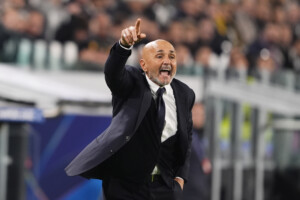 football spalletti montrer que nous sommes a la hauteur de la juve a florence nous trouverons une equipe et une ville au sommet de leur forme