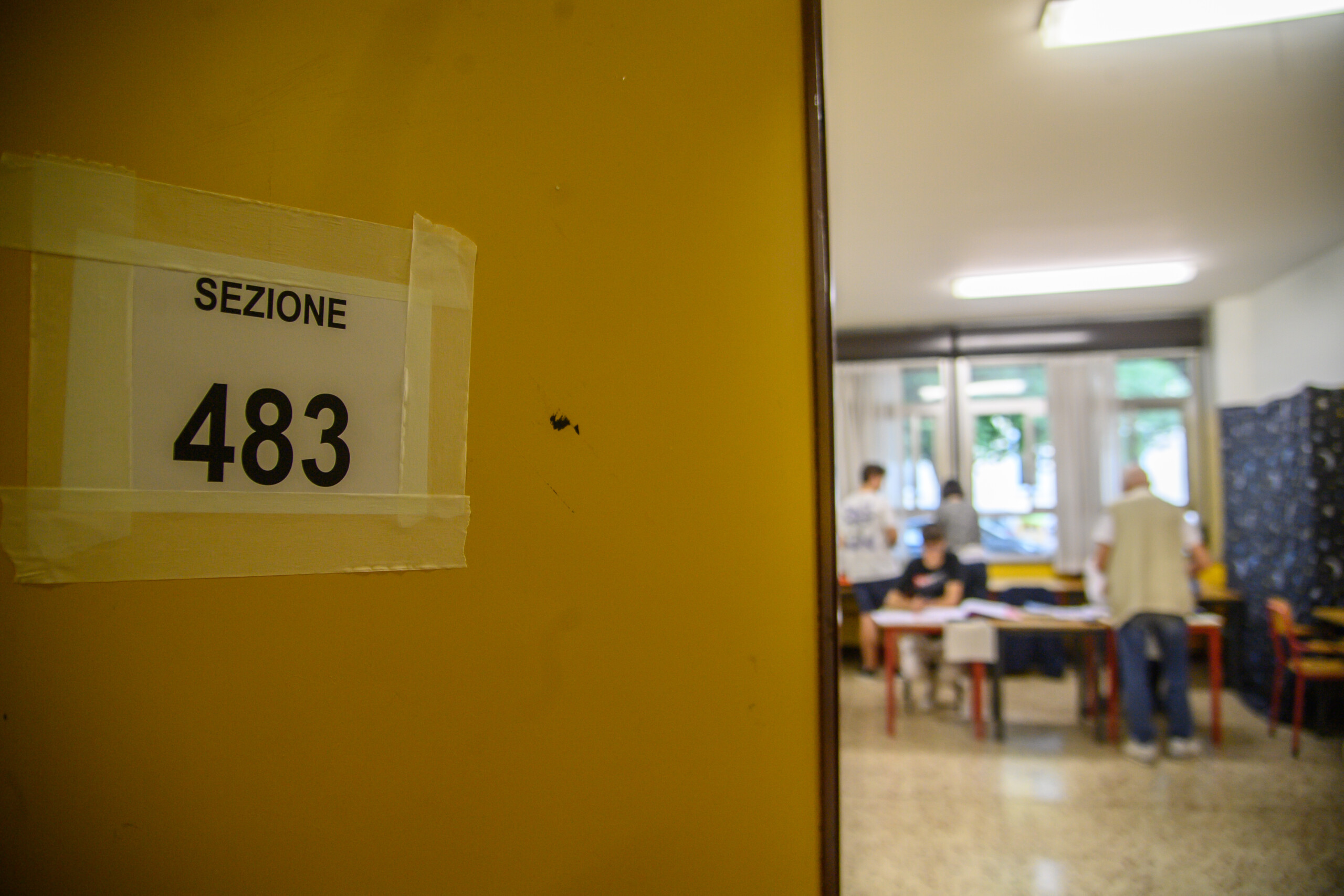 Régionales : taux de participation de 32 %, en baisse de 10 points 1 regionales taux de participation de 32 en baisse de 10 points scaled