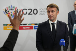 ukraine macron kiev a besoin de garanties de securite tres solides