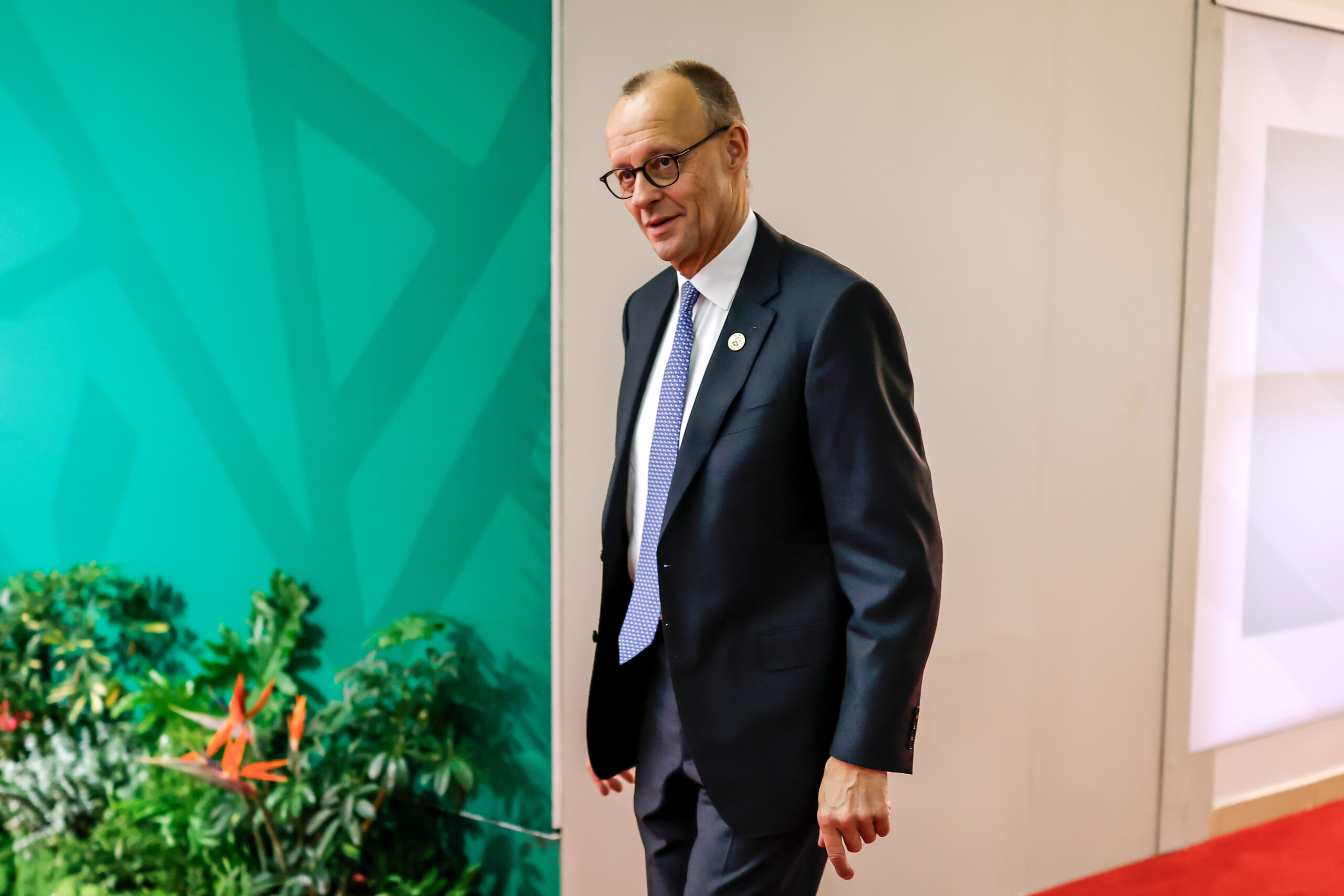 Ukraine : Merz, les projets affectant la souveraineté européenne doivent être approuvés par l'UE 1 ukraine merz les projets affectant la souverainete europeenne doivent etre approuves par lue scaled