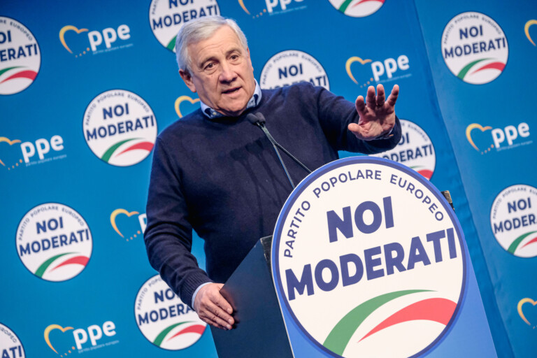 ukraine tajani nous soutenons lotan la paix se defend par lequilibre des forces