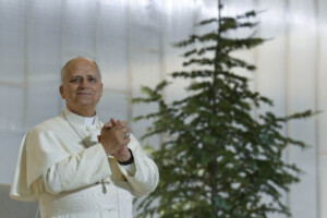 pape debut du dernier jour du voyage leon xiv a lhopital de la croix