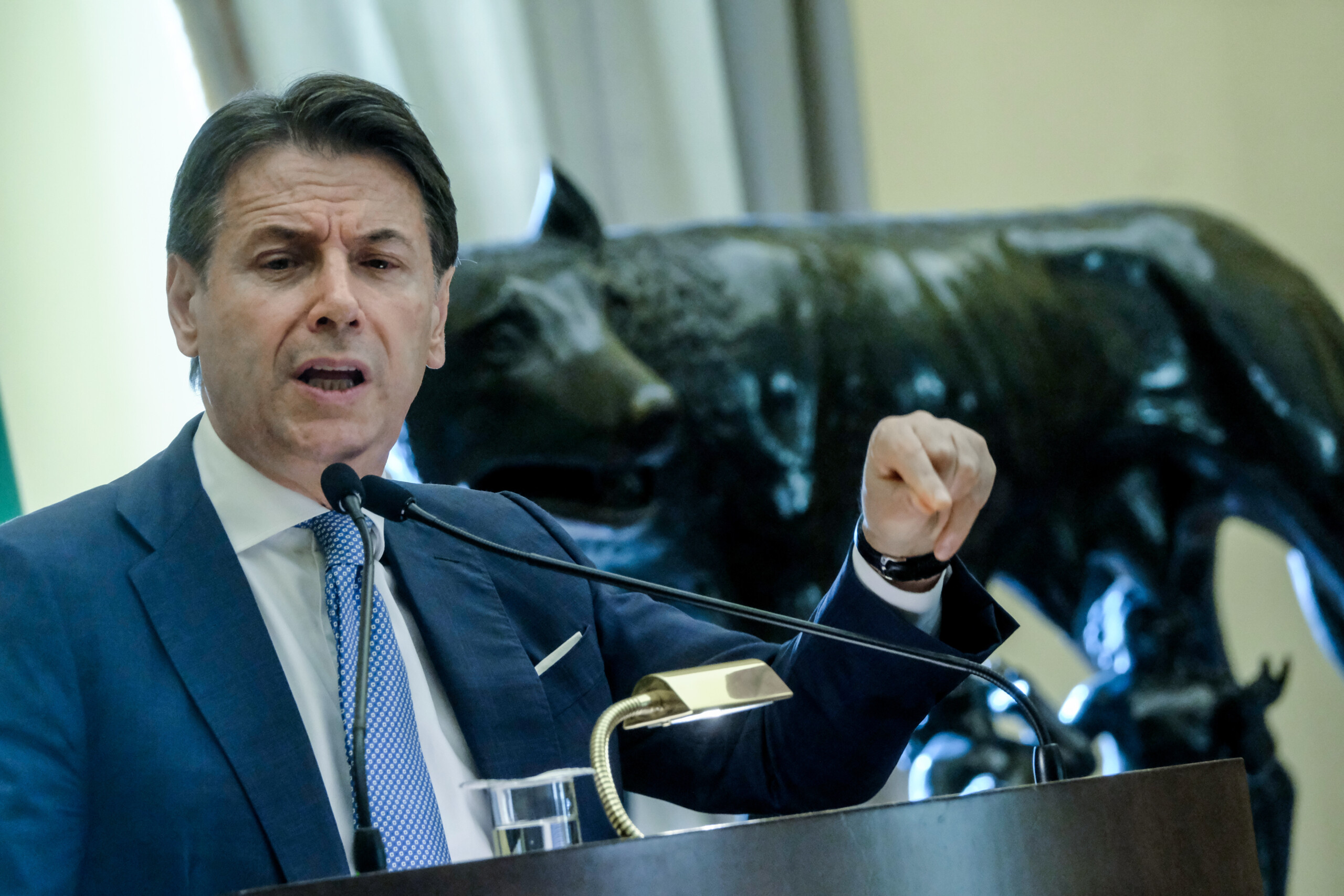 centre gauche conte avant de parler de leadership commencons par les programmes scaled