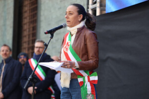 serie a funaro en tant que maire et supportrice je suis aux cotes de la fiorentina