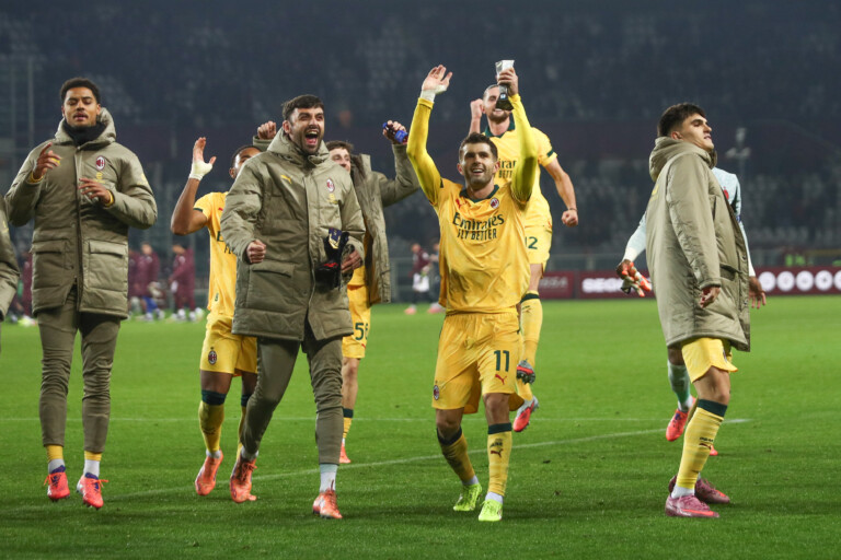 milan come a perth simonelli lidee nest pas abandonnee nous attendons la decision de la fifa