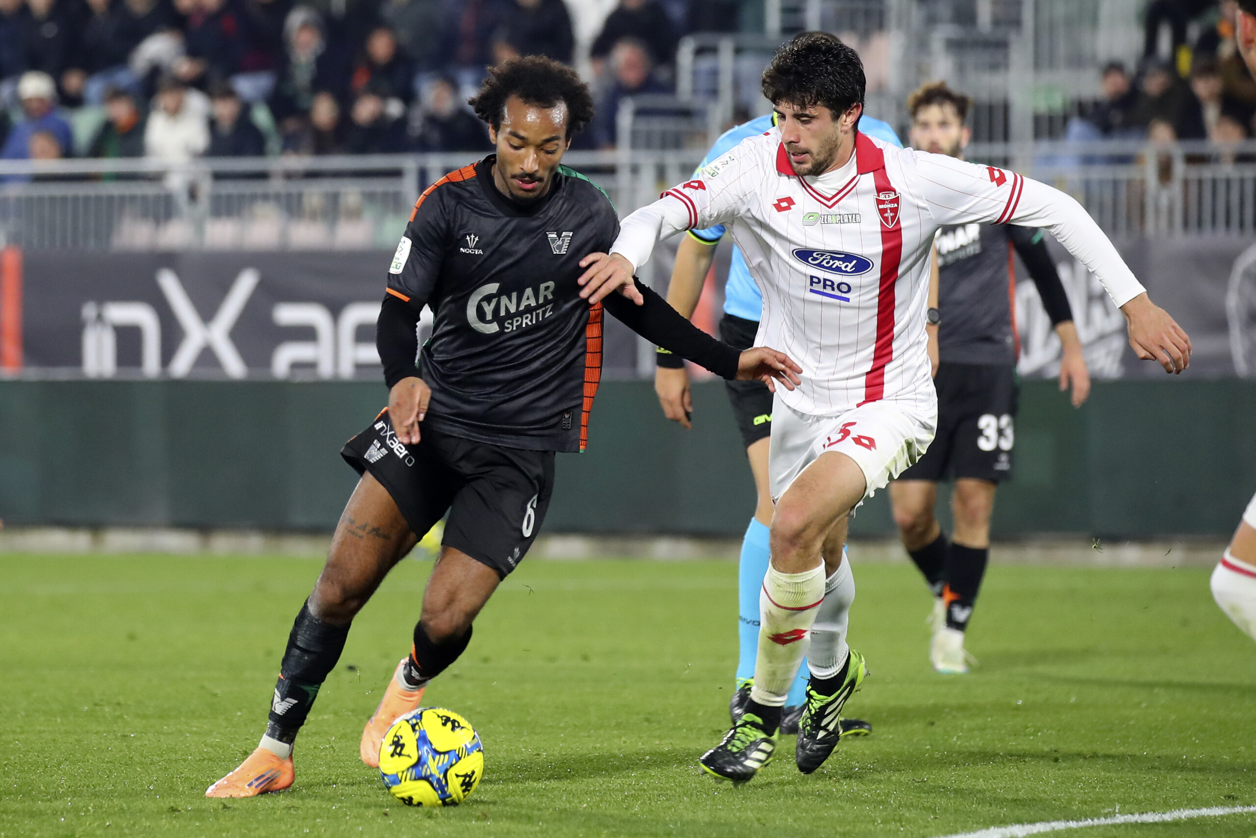 Serie B : le Venezia bat Monza, l’Empoli chute 1 serie b le venezia bat monza lempoli chute scaled