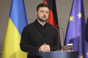 ukraine zelensky des signaux en provenance de moscou indiquent que la guerre se poursuivra les partenaires doivent reagir