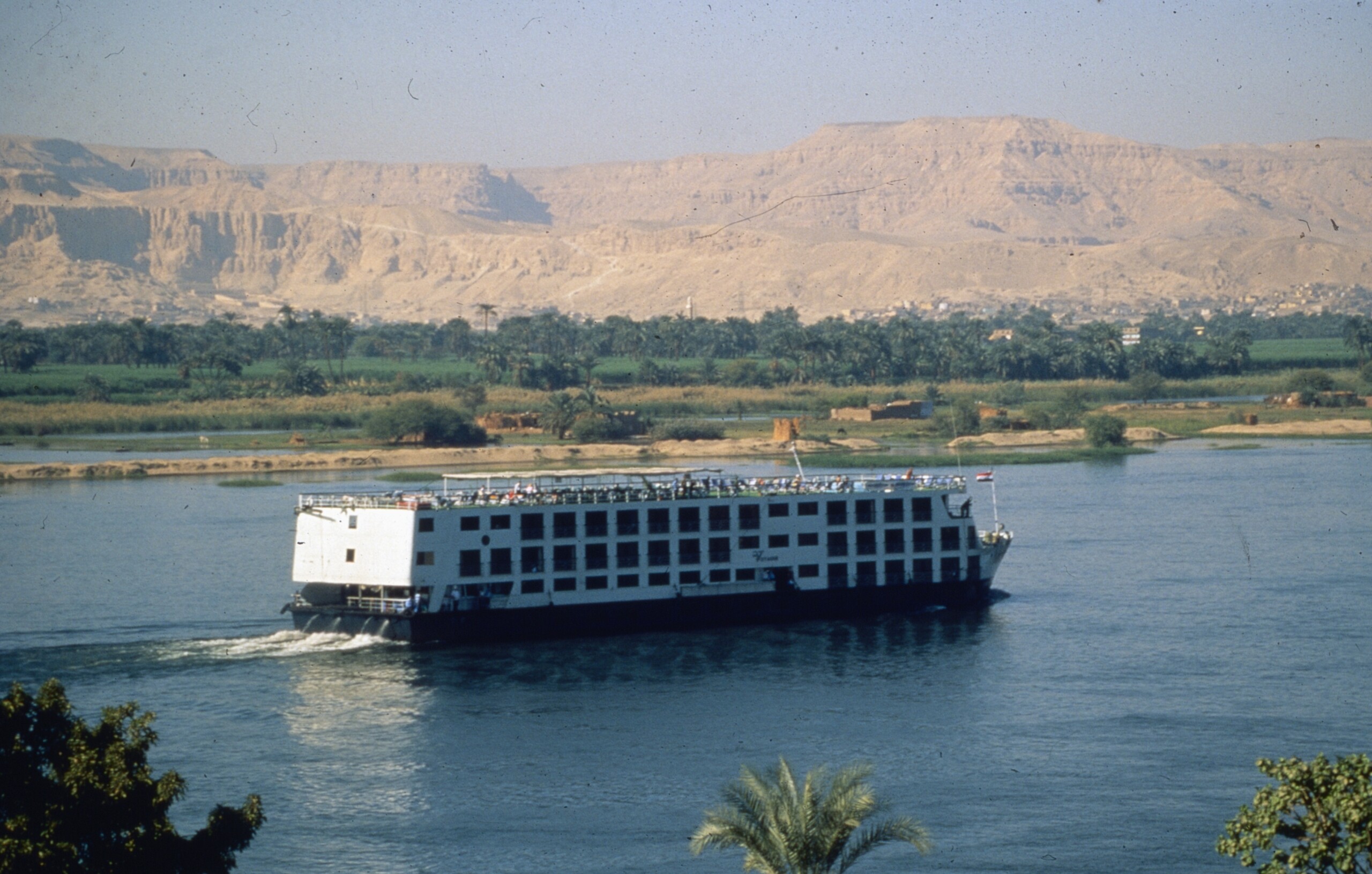egypte farnesina un italien tue dans une collision entre deux bateaux de croisiere sur le nil scaled