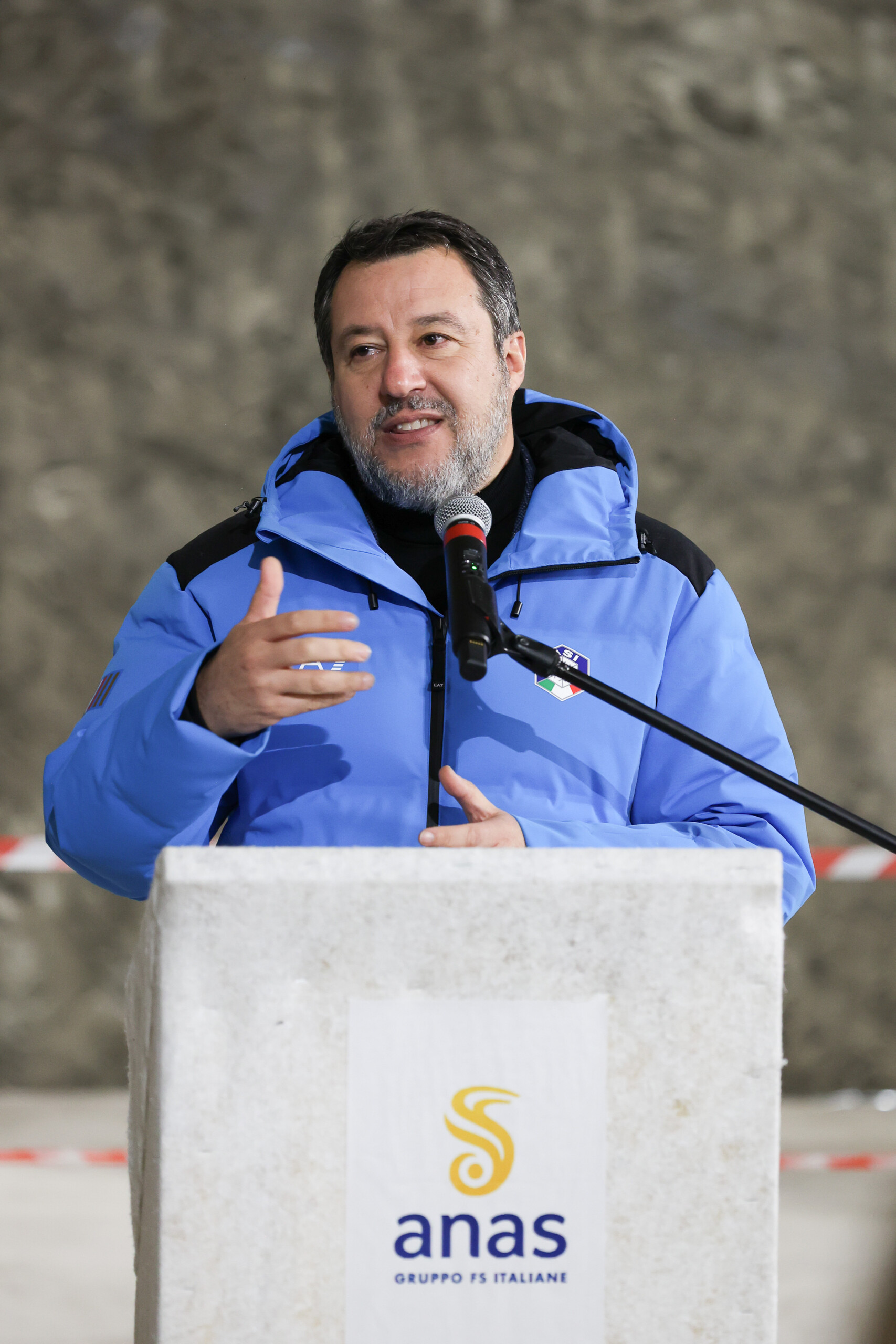 turin salvini nous travaillons pour nettoyer les centres sociaux scaled
