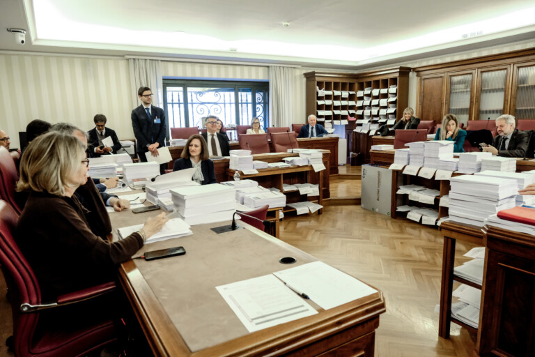 manoeuvre budgetaire apparition dun arret des arrieres dans les affaires de travailleurs sous payes