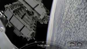 russie soupcons des services de renseignement de lotan moscou developpe une arme pour viser les satellites starlink
