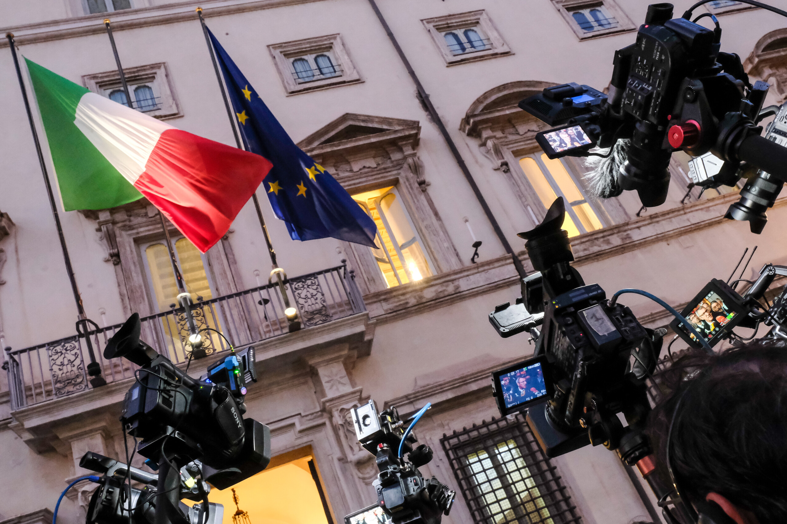 manoeuvre 949 amendements deposes a la chambre par lopposition scaled