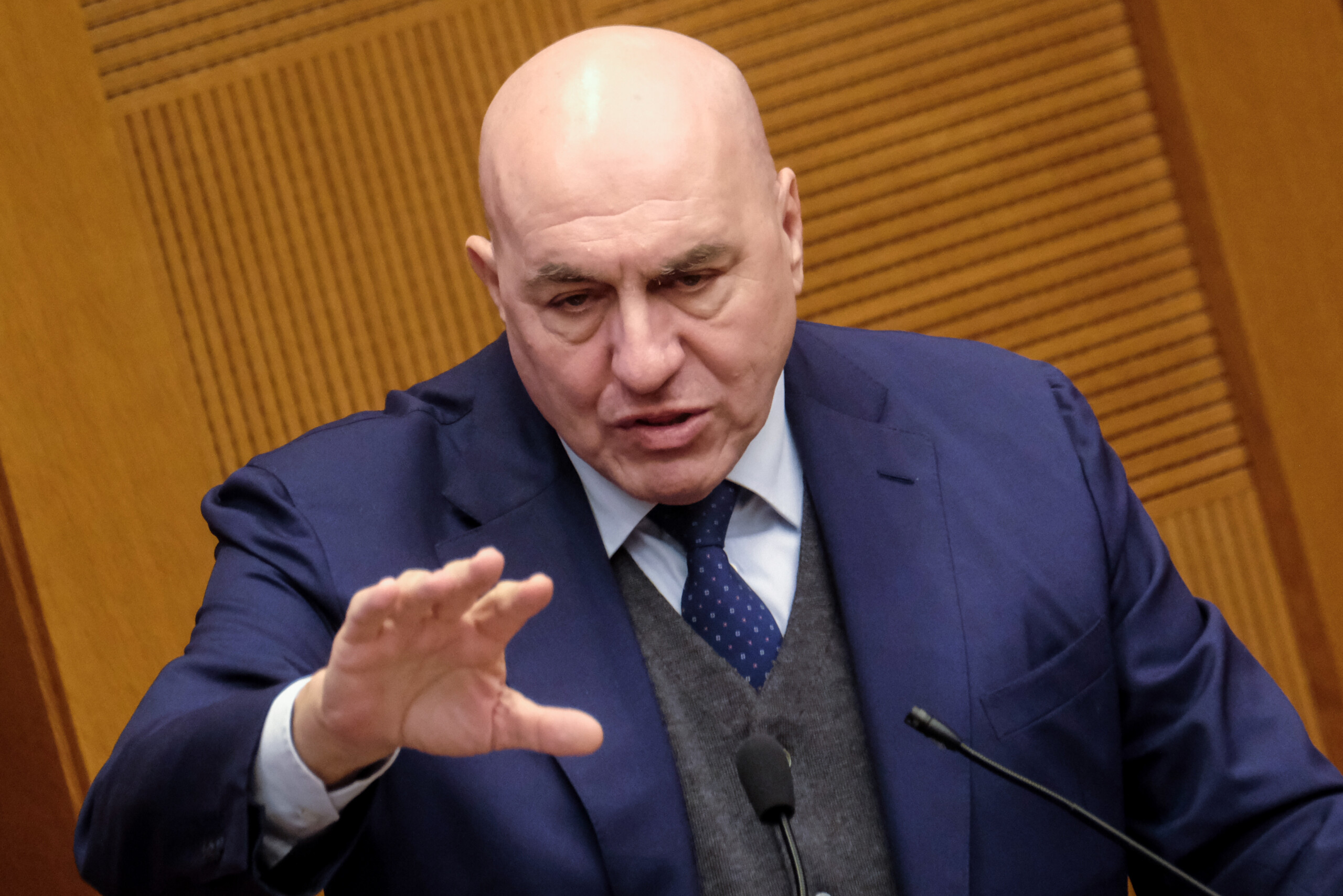 ukraine crosetto sur le decret loi pas de longue negociation il y avait deja un accord scaled