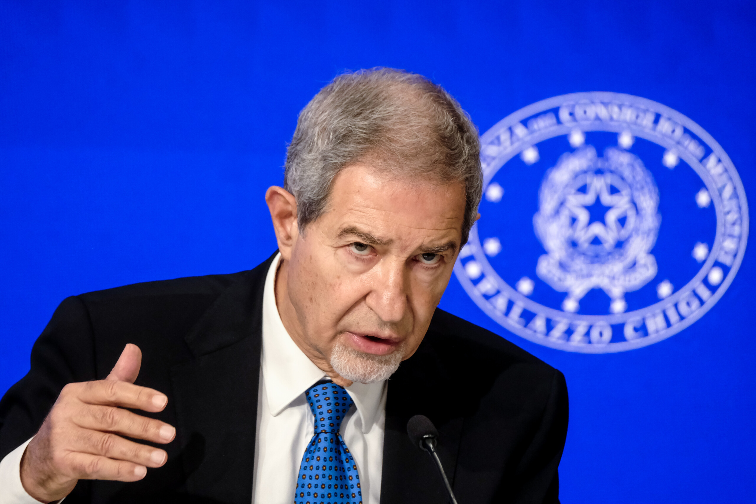 incendie a crans montana musumeci prets a declarer letat de mobilisation nationale scaled