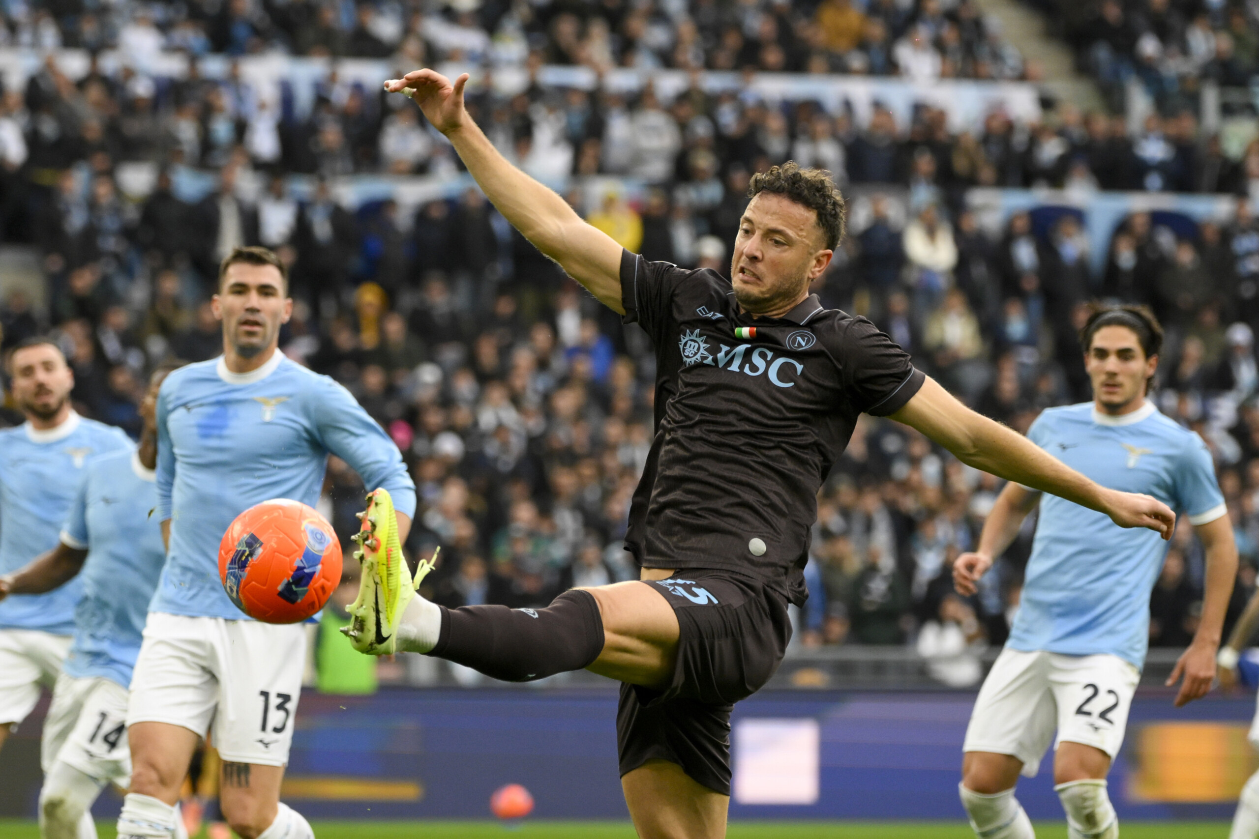 Football : Serie A, Lazio contre Naples 0-2, les Napolitains -1 derrière l'AC Milan 1 football serie a lazio contre naples 0 2 les napolitains 1 derriere lac milan scaled