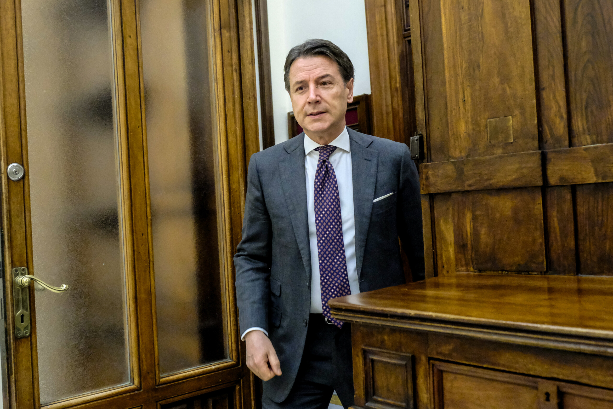 venezuela conte meloni fait preuve dune totale soumission aux etats unis scaled