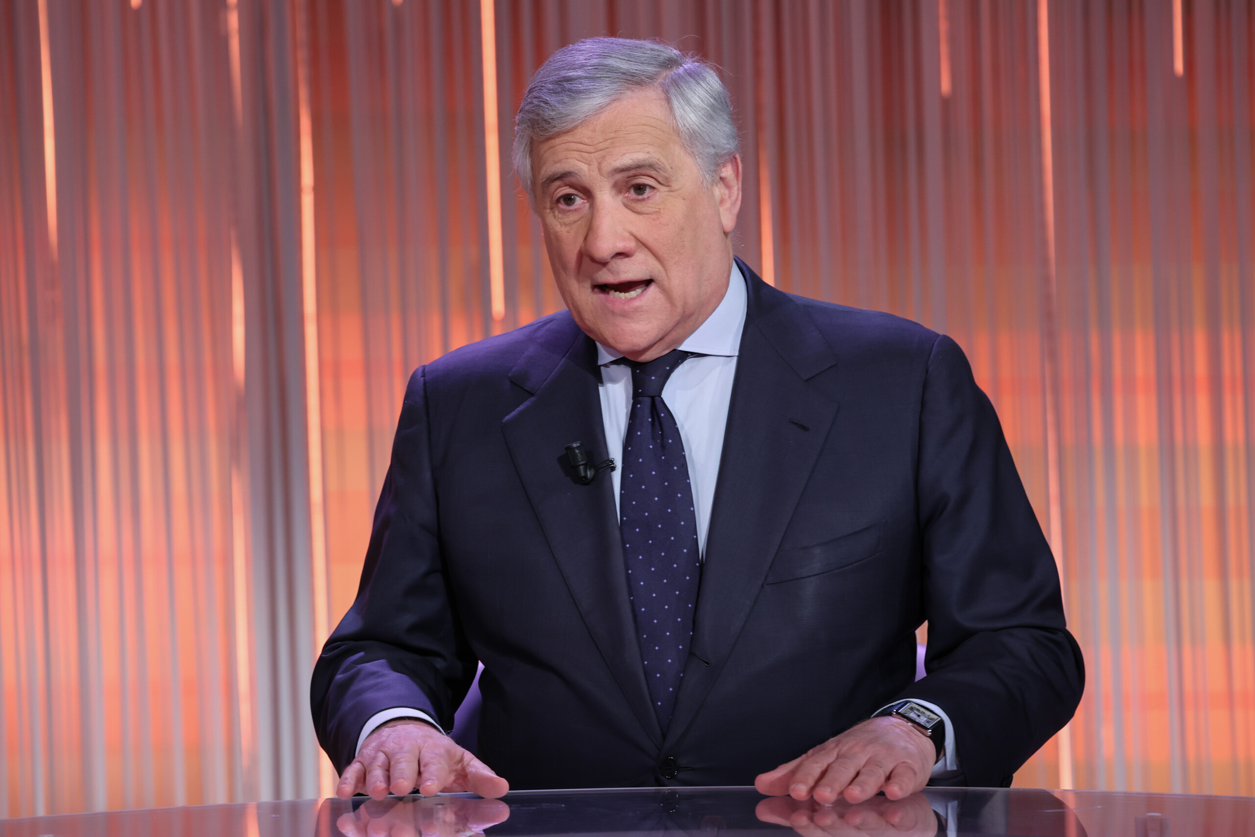 Venezuela, Tajani : « Il est maintenant essentiel d'assurer la stabilité et d'aider la population civile » 1 venezuela tajani il est maintenant essentiel dassurer la stabilite et daider la population civile scaled