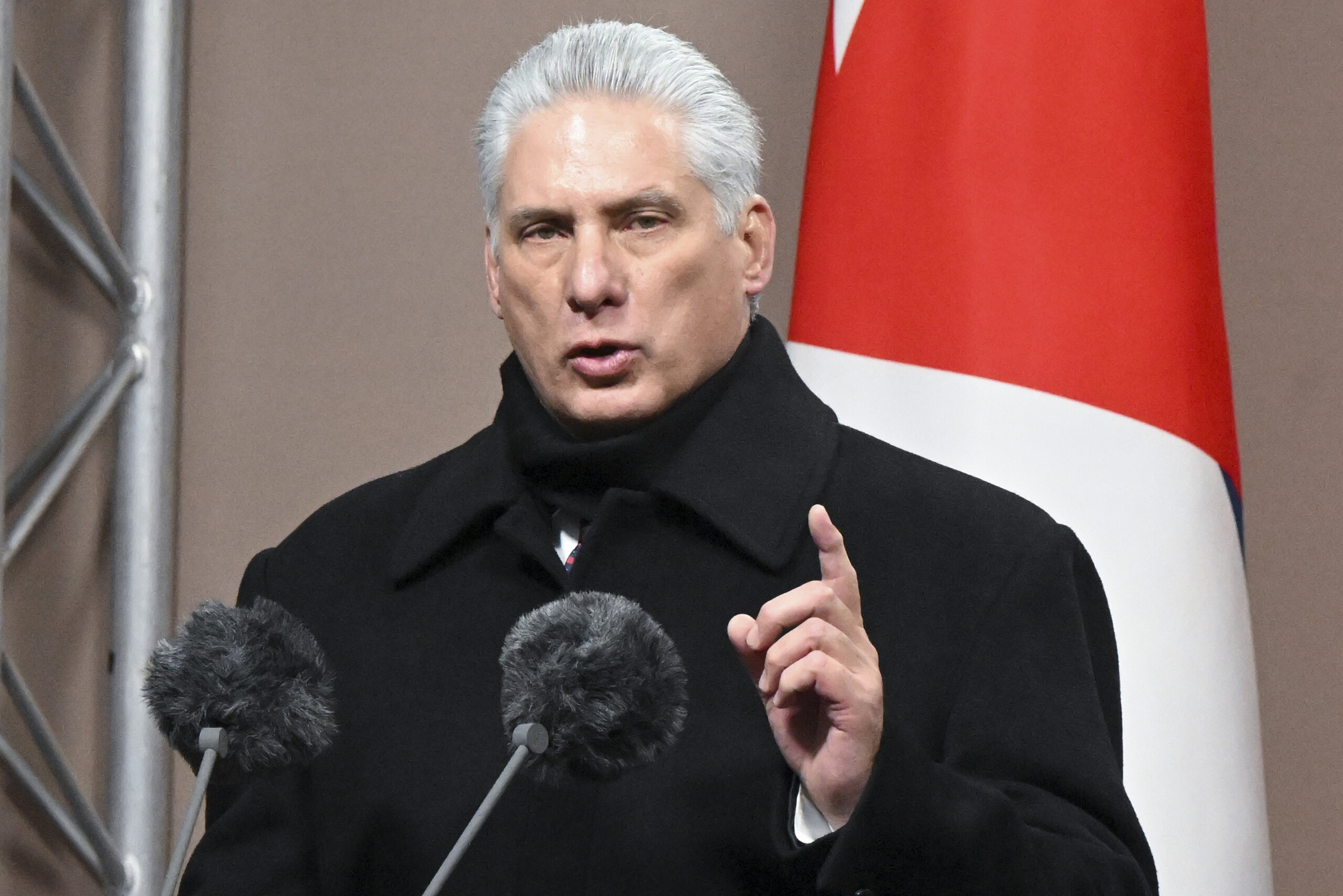 cuba le president diaz canel il ny a pas de conversations avec les etats unis scaled