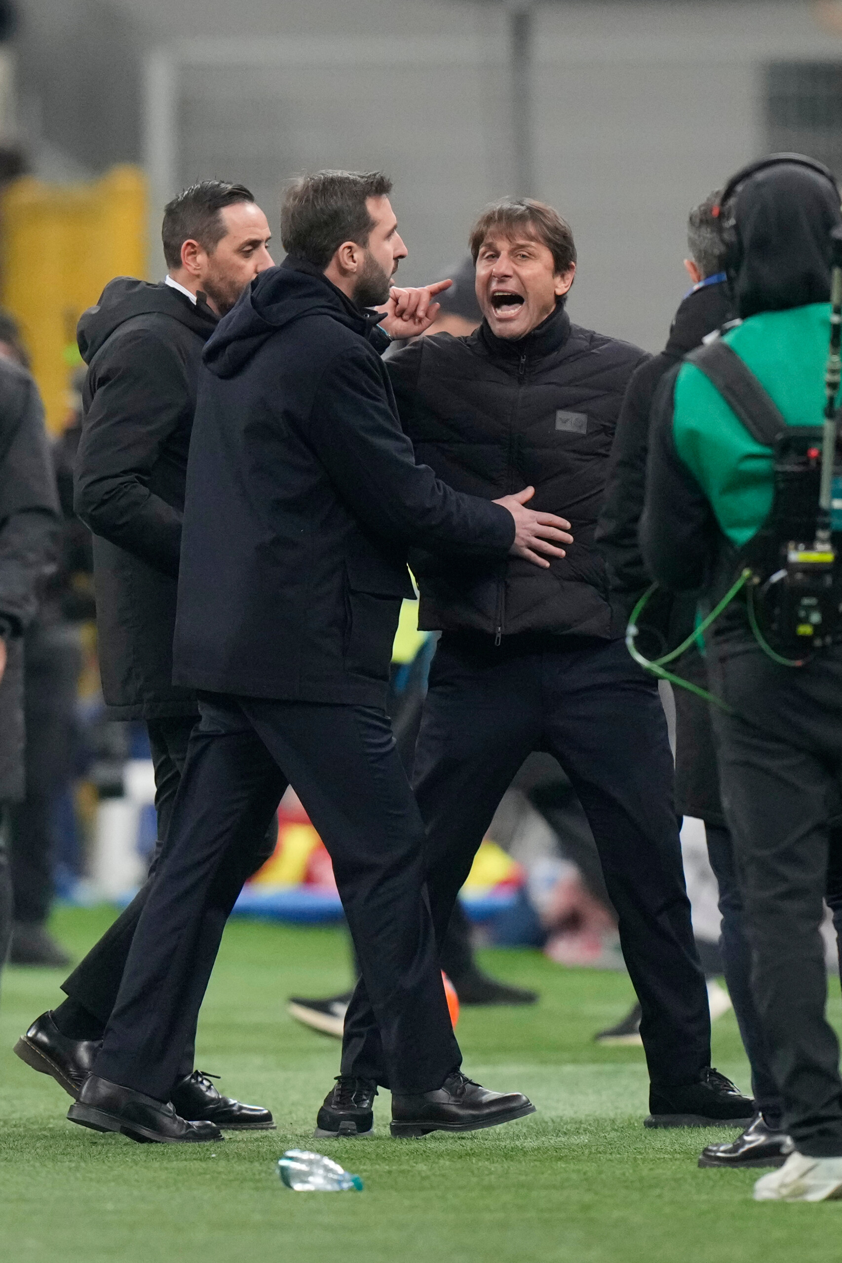 Football, Serie A : deux matchs de suspension pour Conte, trois pour Gaspar 1 football serie a deux matchs de suspension pour conte trois pour gaspar scaled