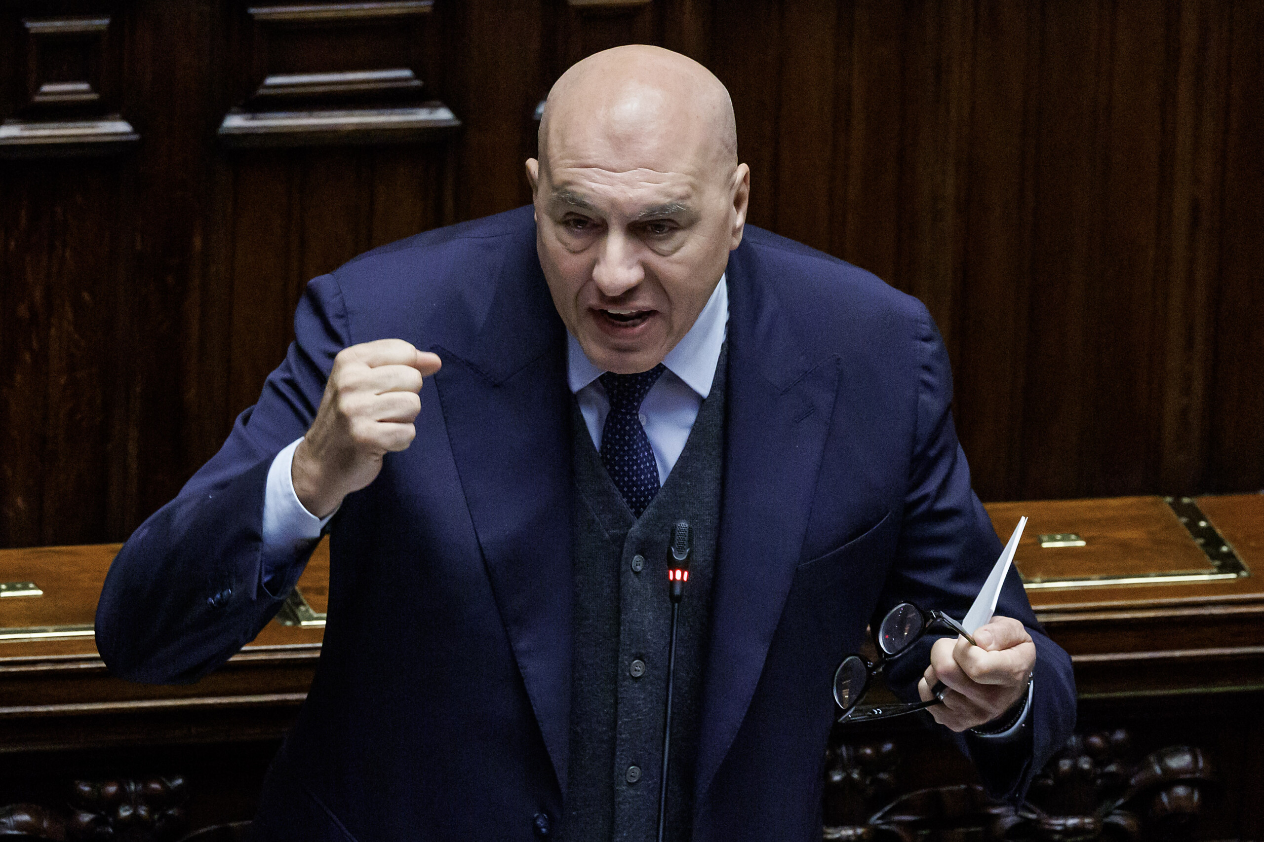 ukraine la chambre approuve la resolution du centre droit avec 186 voix pour scaled