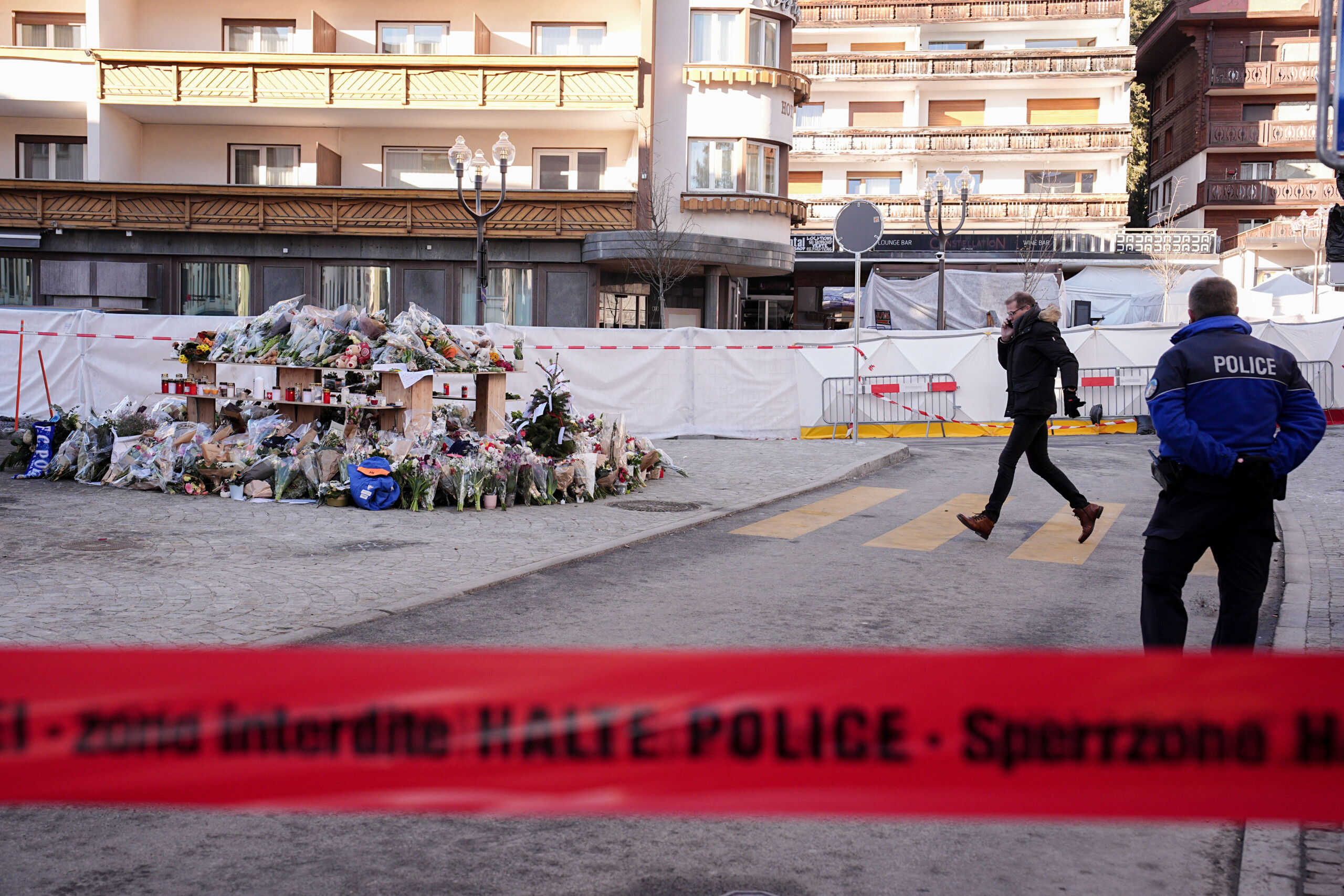 crans montana decouvrez 100 fontaines pyrotechniques dans le bar le constellation scaled