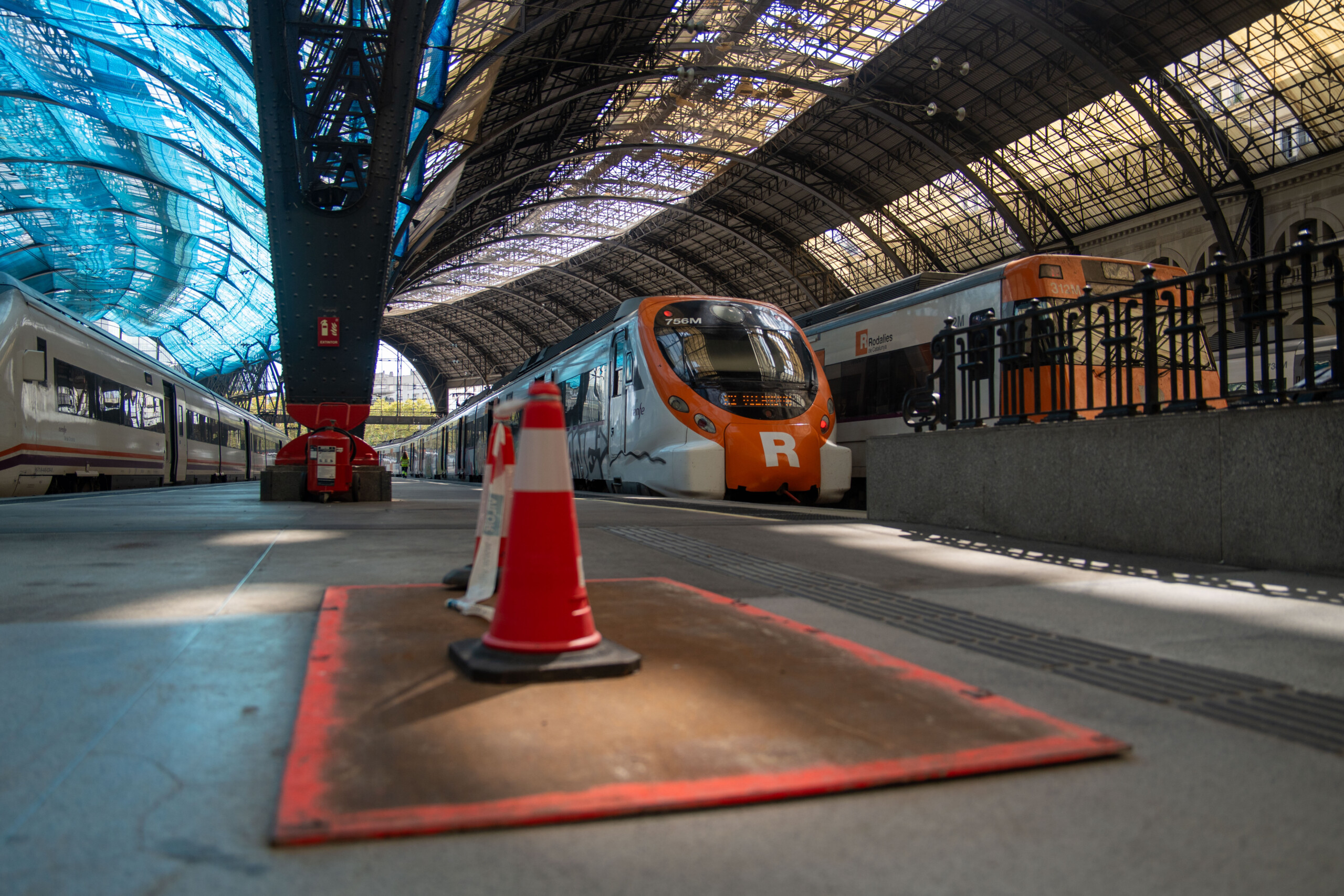 espagne deux trains deraillent pres de cordoue faisant deux morts et plusieurs blesses scaled