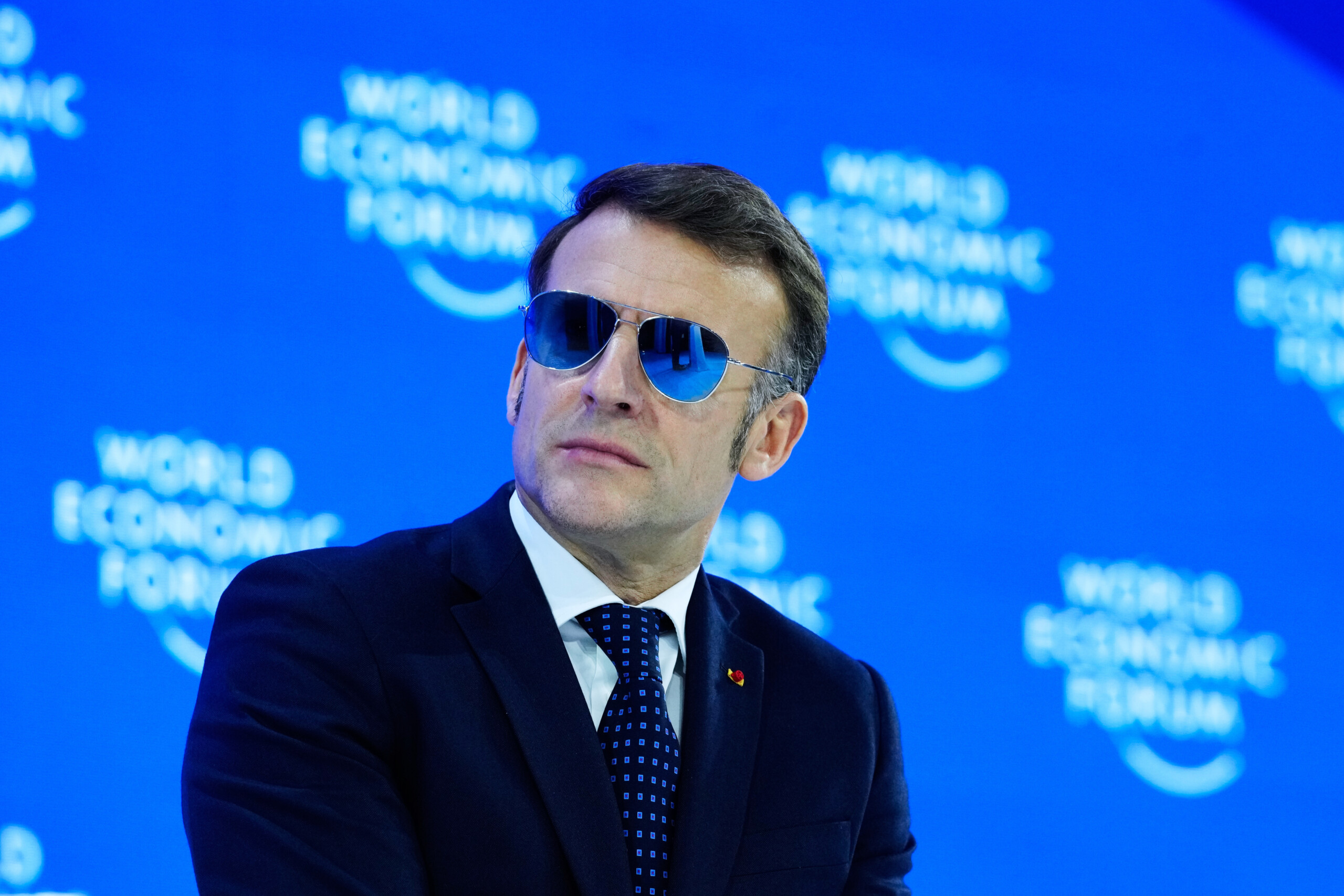 davos macron veut affaiblir lue avec les tarifs douaniers americains scaled