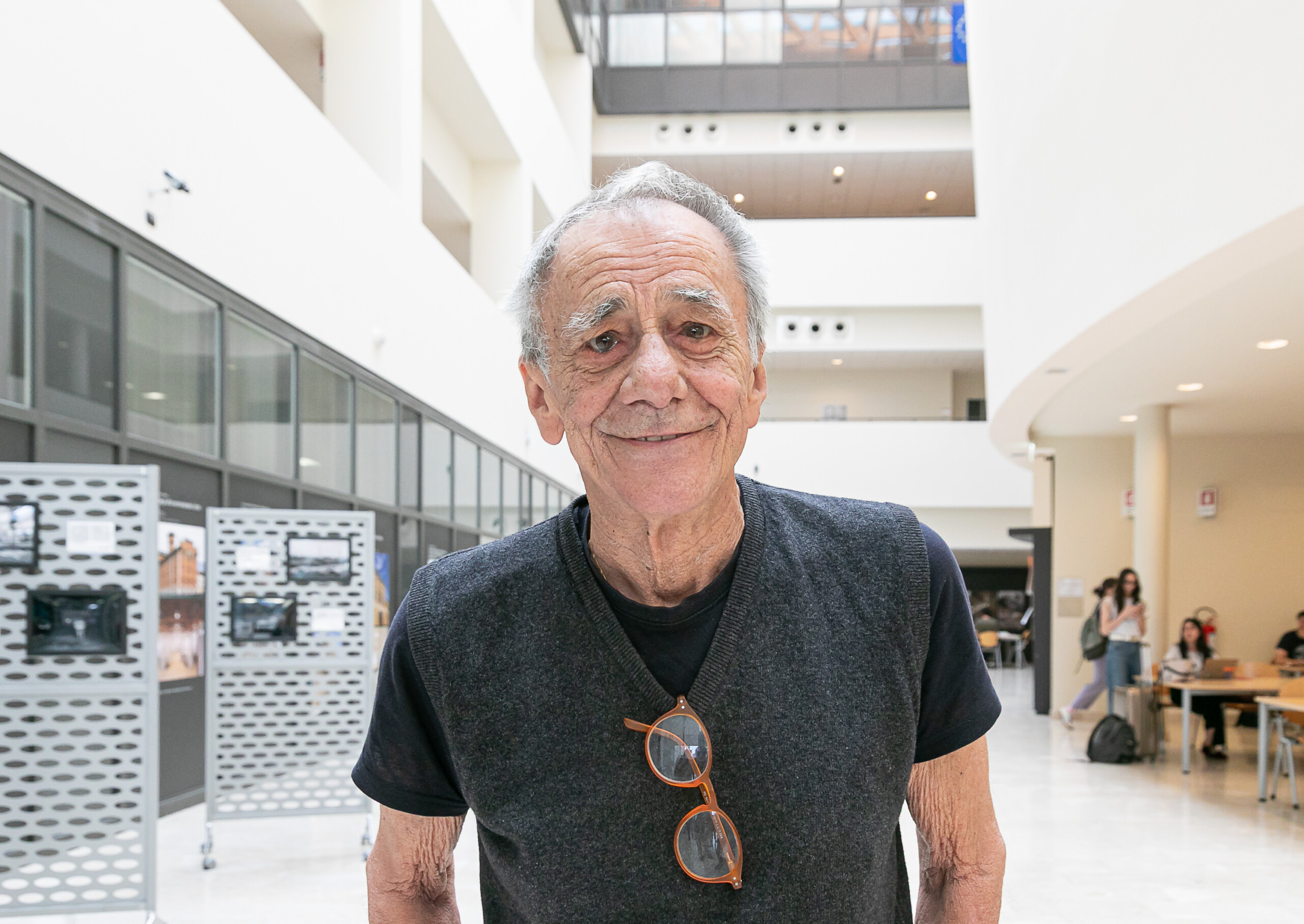 sante mentale vecchioni la societe exterieure est la pire depuis deux mille ans scaled