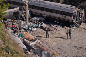 espagne el pais rupture de fatigue de la voie ferree possible cause de laccident dadamuz