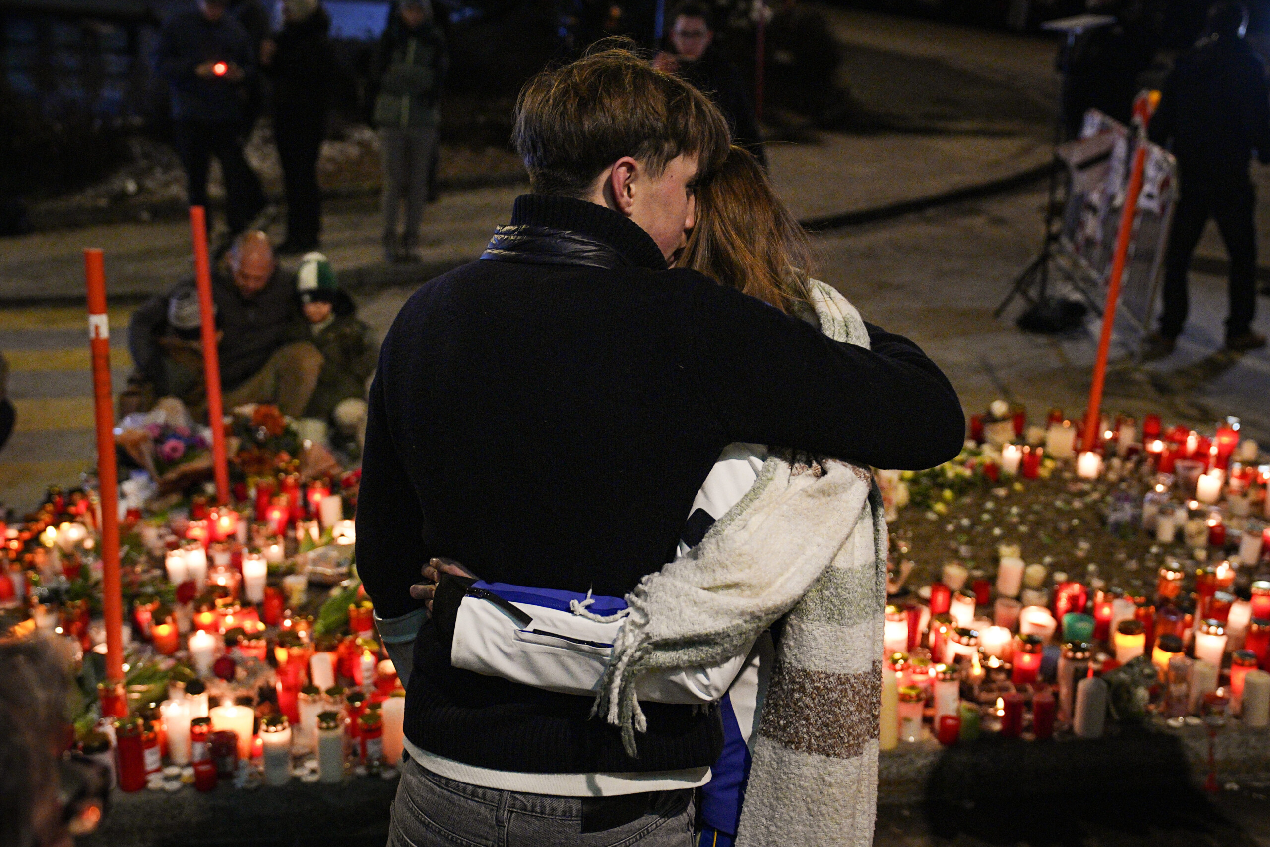 Crans-Montana, parents de la victime : « La libération de Moretti ? Nous sommes consternés » 1 crans montana parents de la victime la liberation de moretti nous sommes consternes scaled