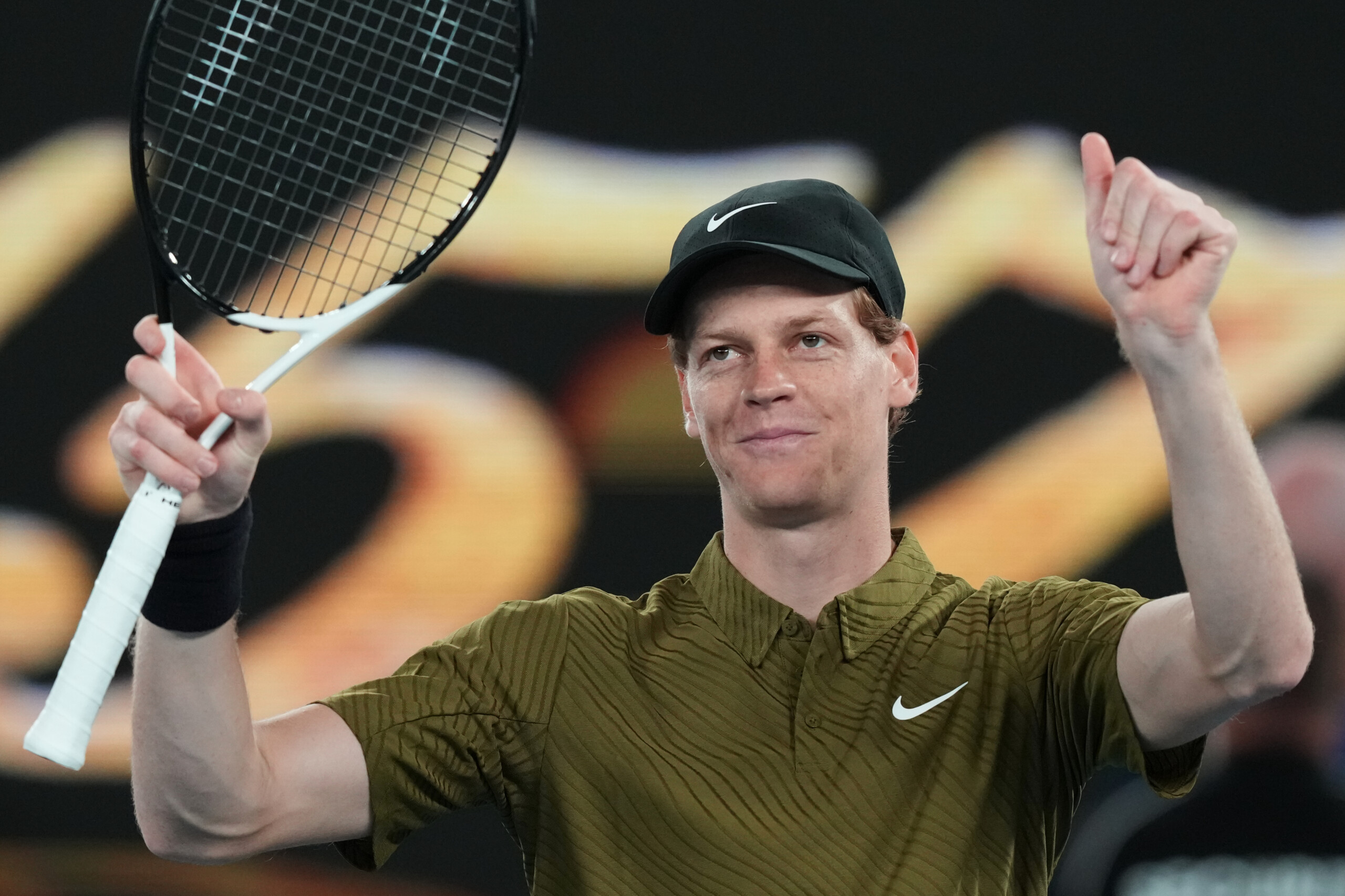 open daustralie sinner bat spizzirri en 4 sets et se qualifie pour les huitiemes de finale place maintenant au derby italien contre darderi scaled